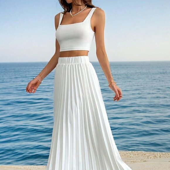 White Casual Women's Tank Top And Pleated Skirt 2-Piece Set - Picture 3 of 8